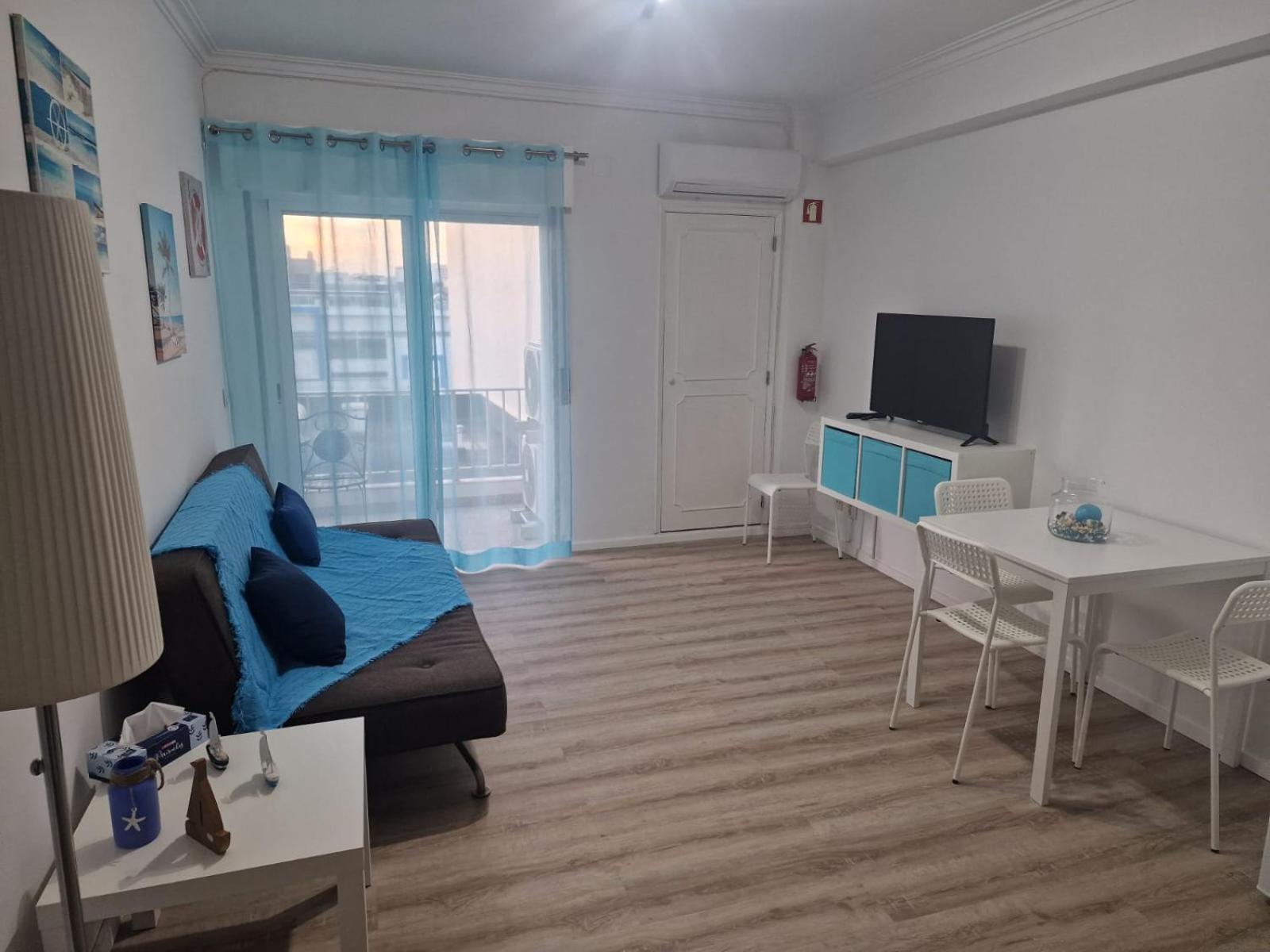 Apartamento Em Quarteira Eksteriør bilde
