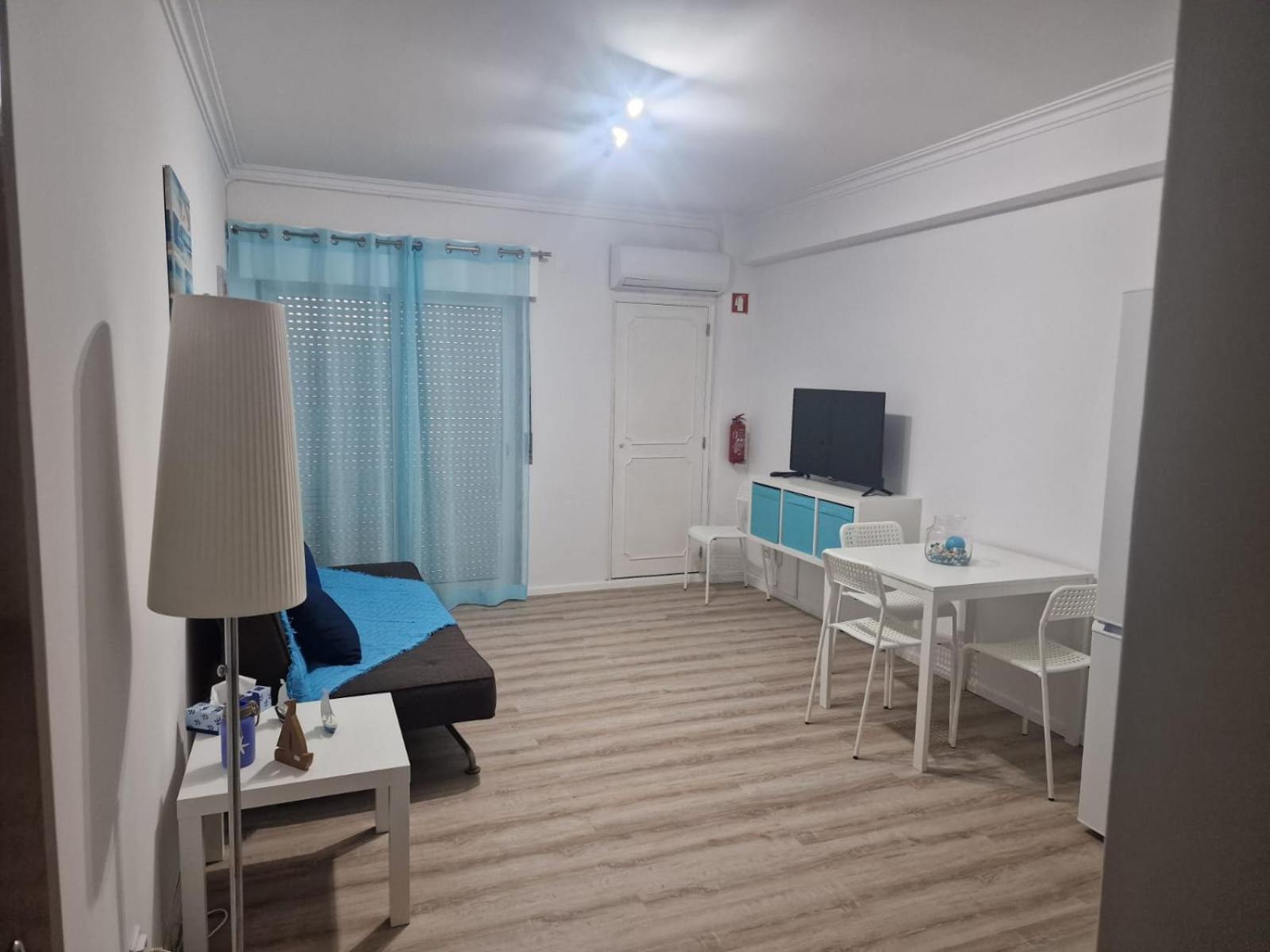 Apartamento Em Quarteira Eksteriør bilde