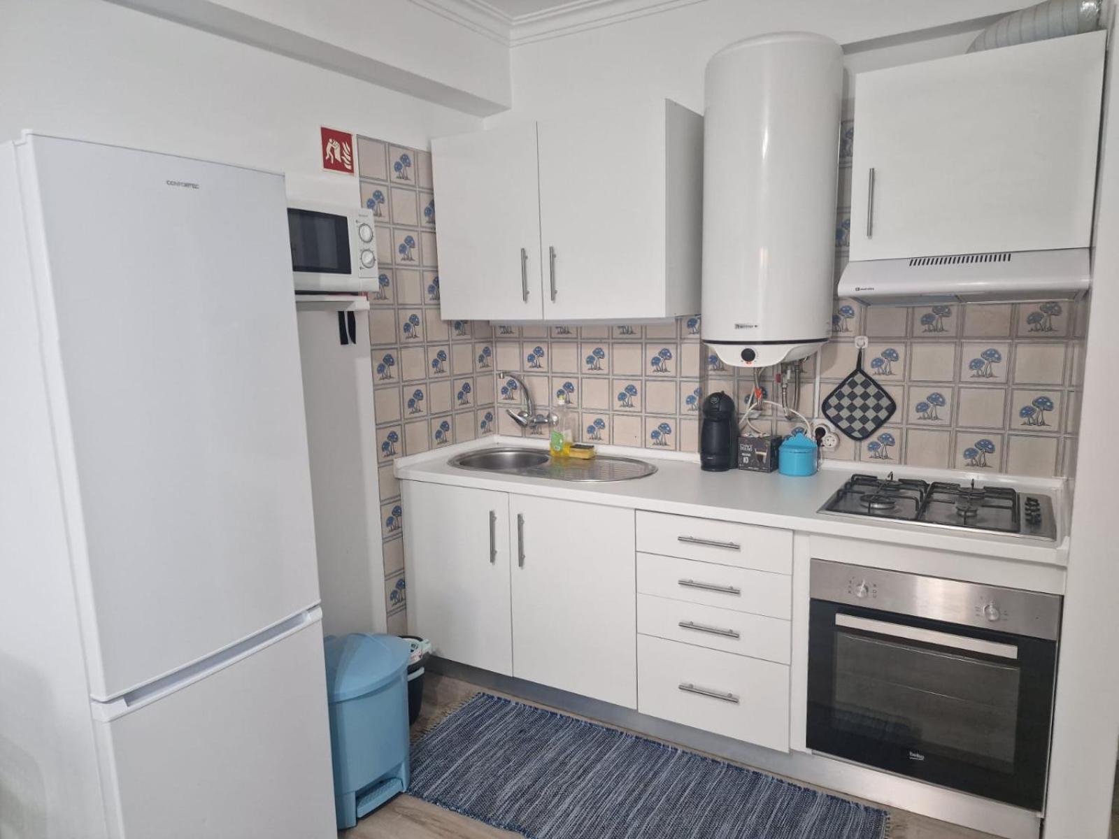 Apartamento Em Quarteira Eksteriør bilde